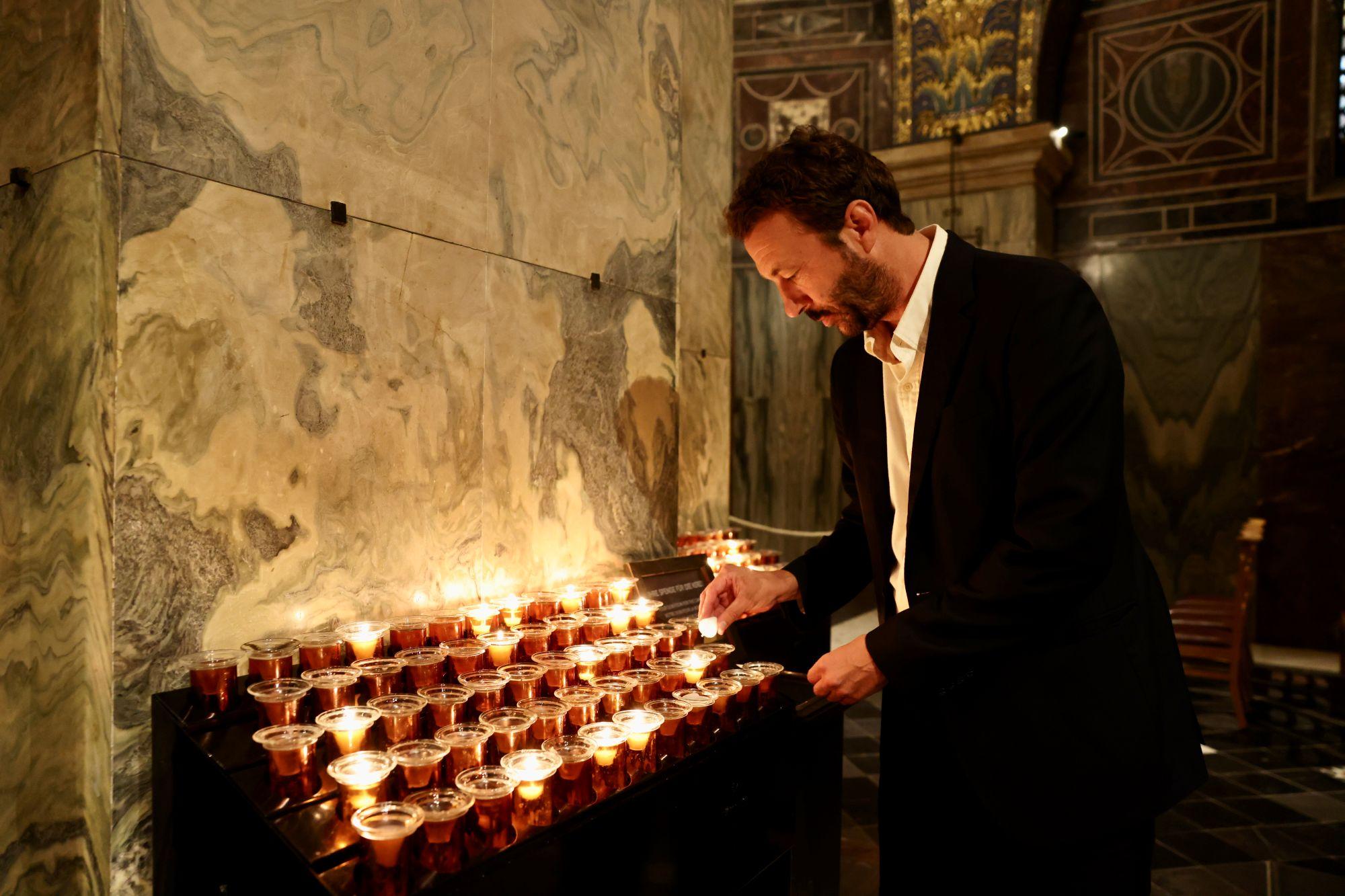 Tobias Haberl  hat mit seinem Buch „Unter Heiden“ ein modernes Glaubensbekenntnis verfasst.