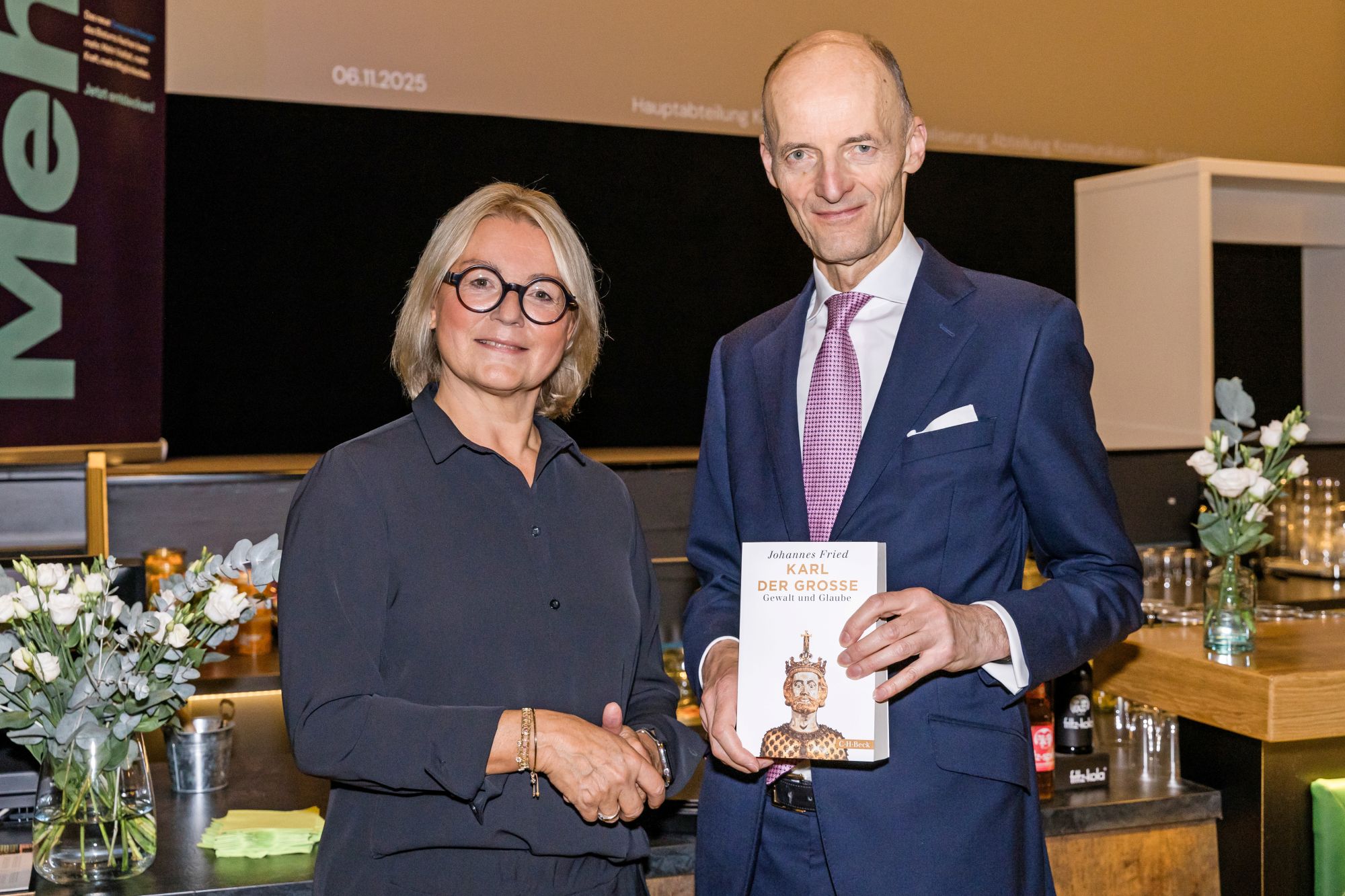 Marliese Kalthoff, Hauptabteilungsleiterin im Bischöflichen Generalvikariat, würdigte die Analysen von Hans Bellstedt beim Unternehmerdialog des Bistums Aachen. (c) Bistum Aachen/Andreas Steindl
