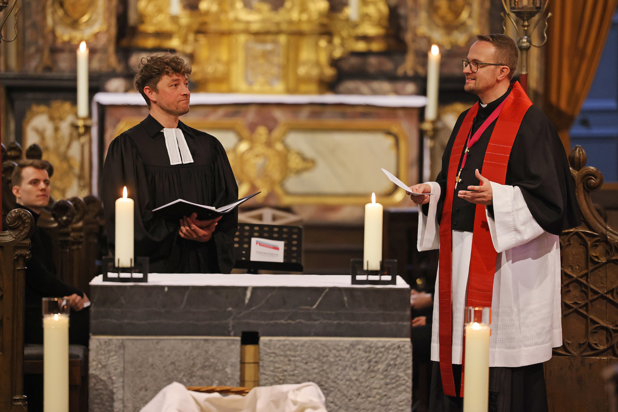 Die Ökumene spielt für Propst Möhlig in der Zukunft eine wichtige Rolle. Mit dem evangelischen Pfarrer Max Heller führte er einen Heiteren Predigtdialog. (c) Bistum Aachen/Andreas Steindl