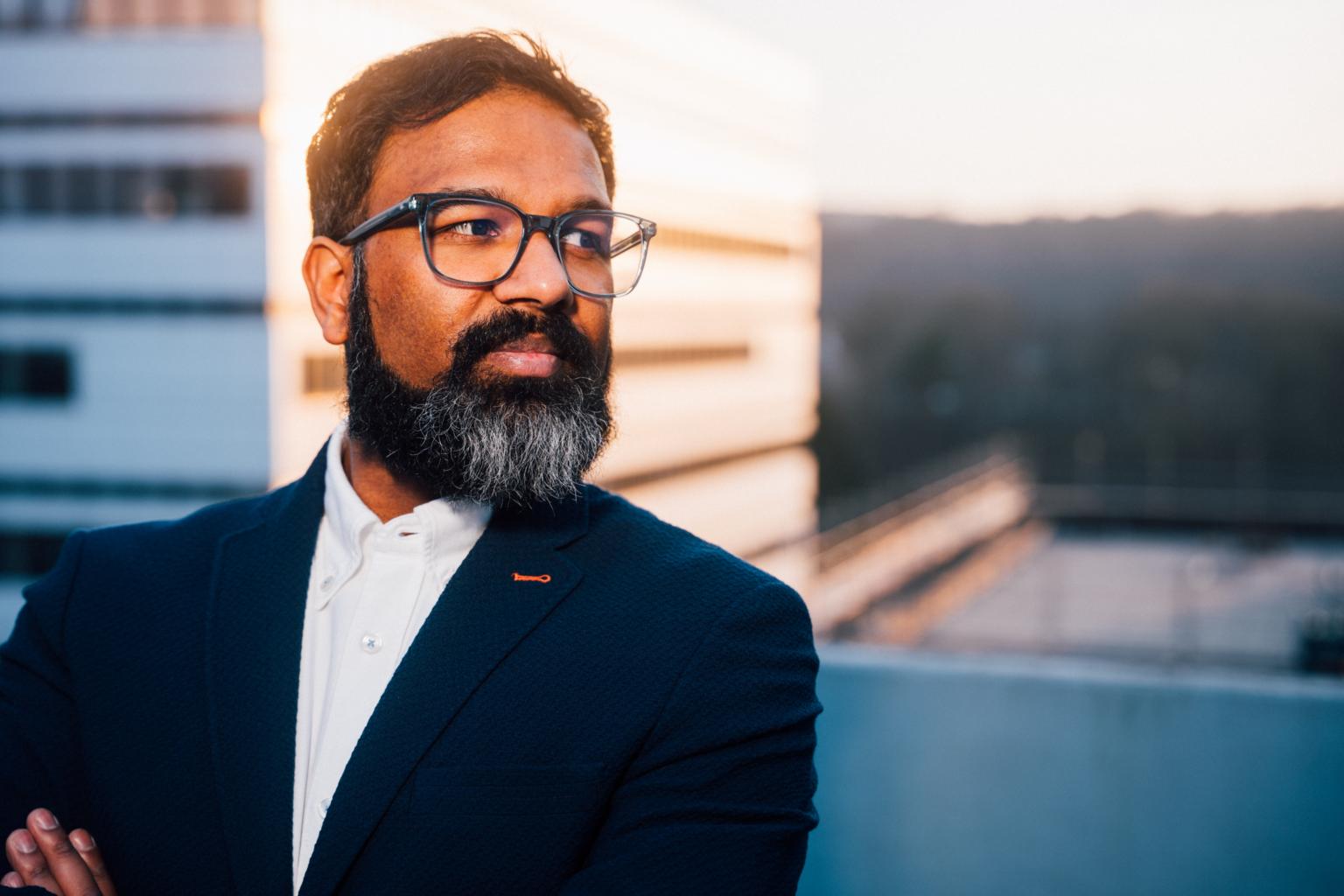 Der Deutschlandfunk bezeichnete Stephan Anpalagan  als „Gegengift zu den Stimmen, die den Diskurs in Deutschland nach Rechts verschieben wollen“. (c) Benjamin Jenak