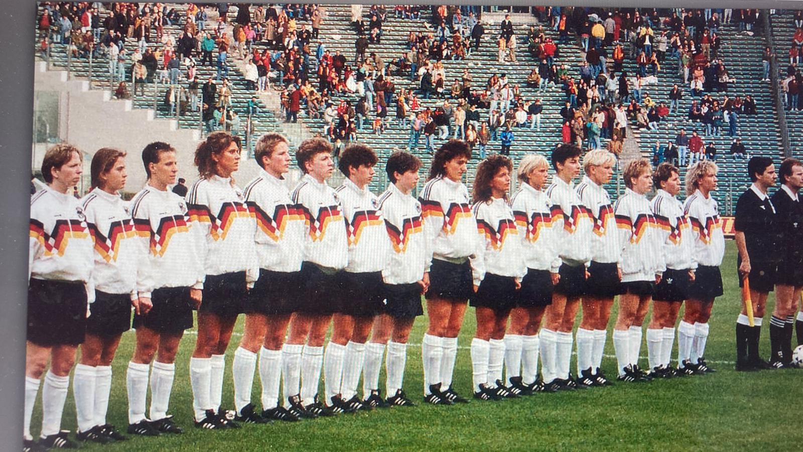 In den 1990er Jahren spielte Schwester Bettina Maria Berens in der Frauennationalmannschaft. (c) privat