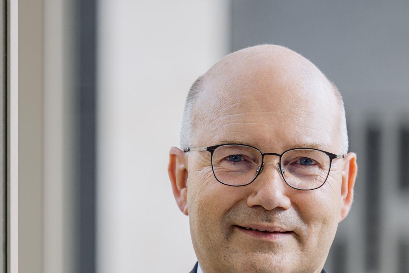 Bischof Helmut Dieser