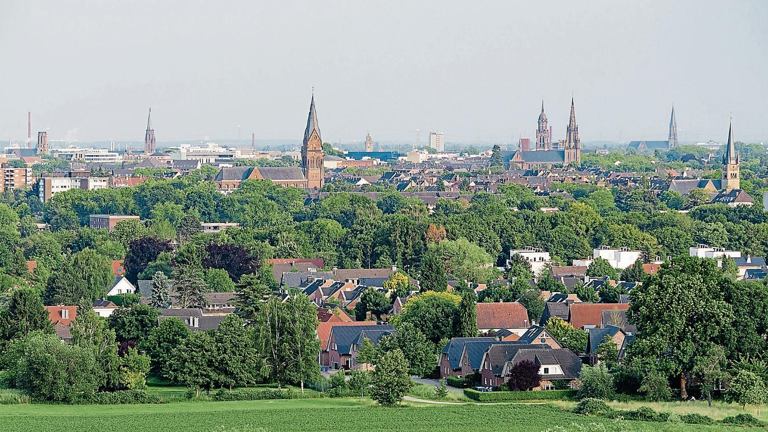 Blick auf die Krefelder Innenstadt. Zukünftig soll die Region einen Pastoralen Raum umfassen. (c) wikipedia