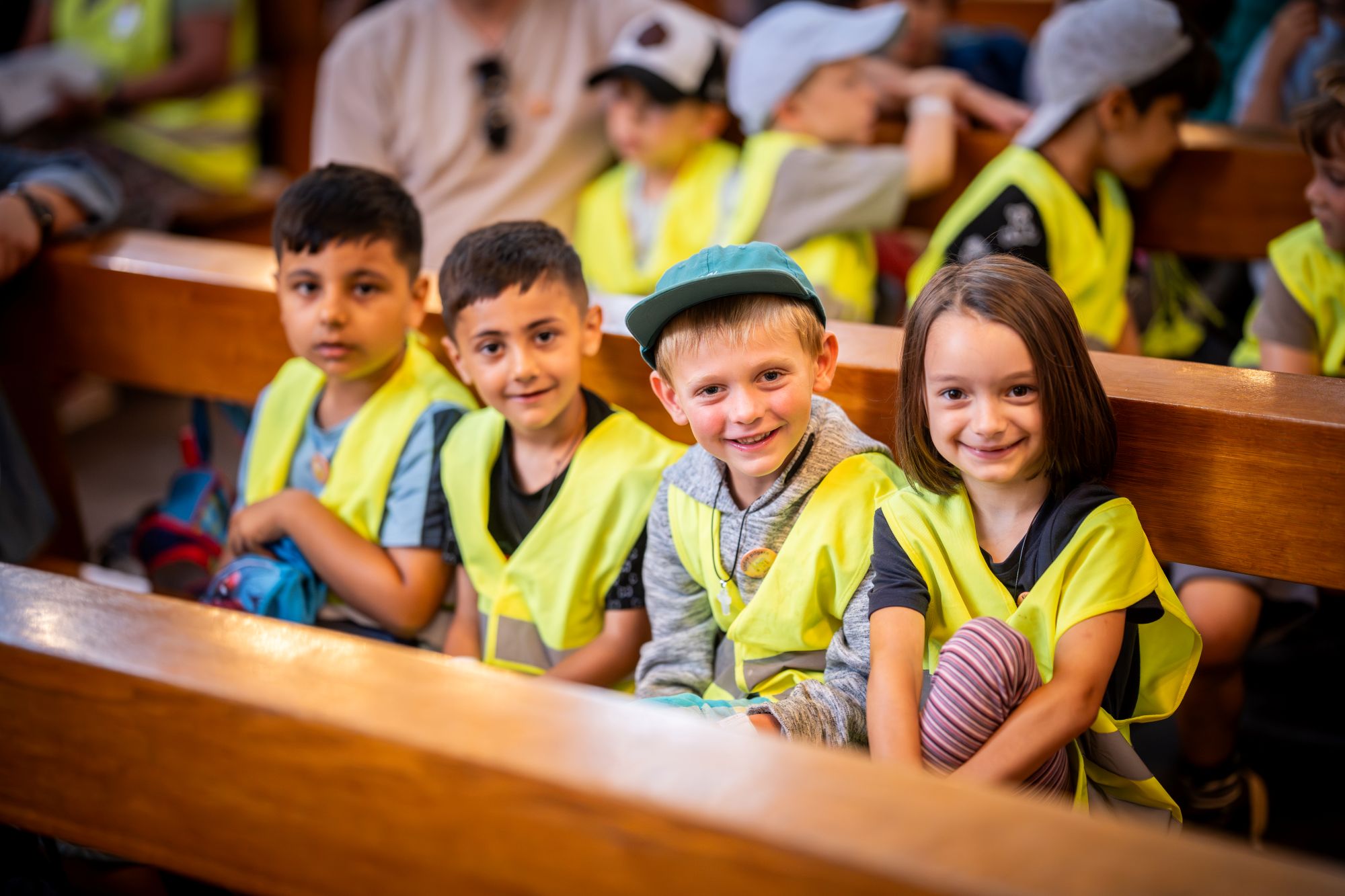 Strahlende Gesichter:  Die Kinder sind mit Begeisterung dabei.