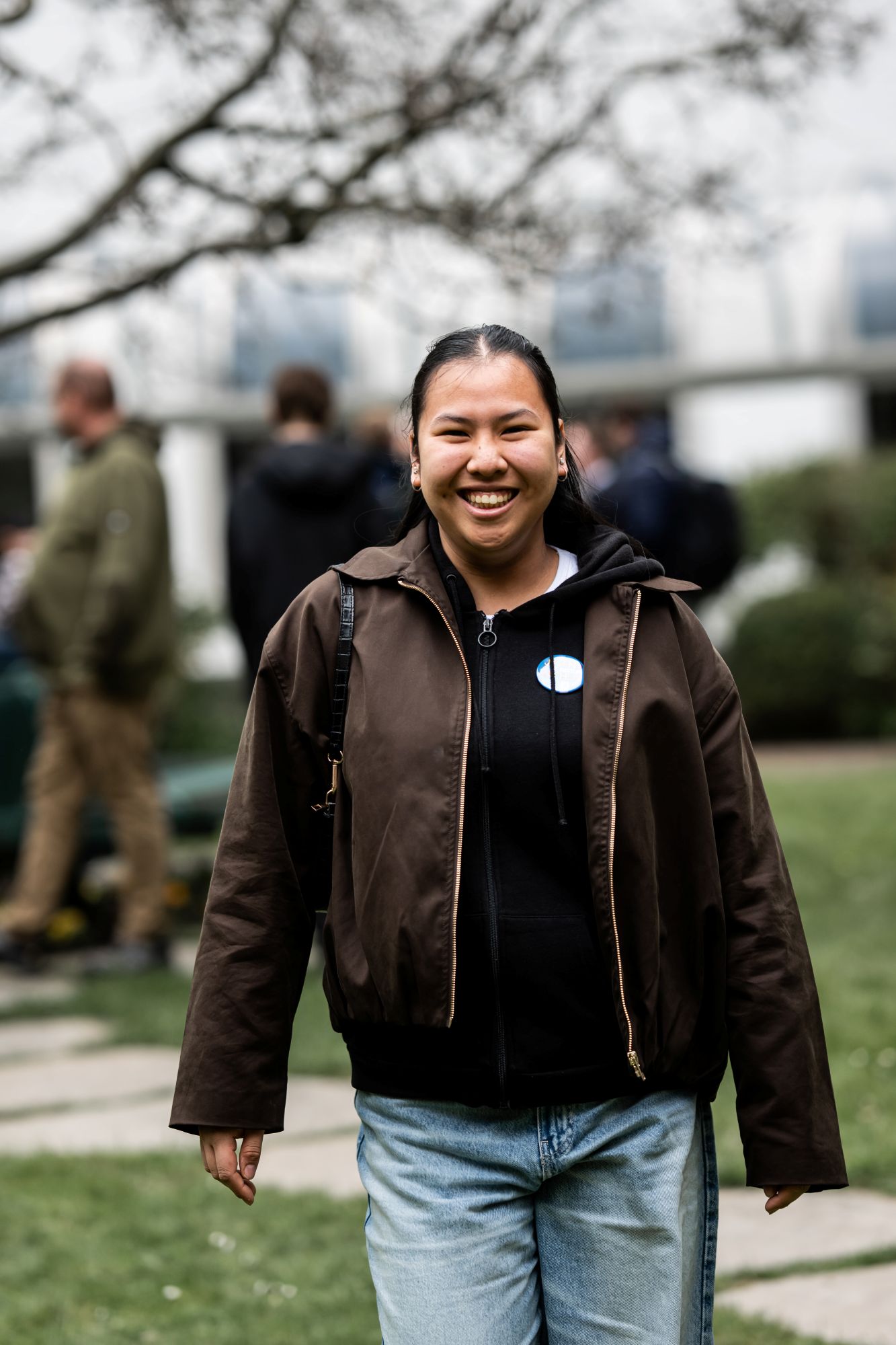 „Viele helfen auch noch in unserer Gemeinde, wenn sie längst keine Messdiener mehr sind.“ - Christina Nguyen (c) Bistum Aachen/Christian van t'Hoen