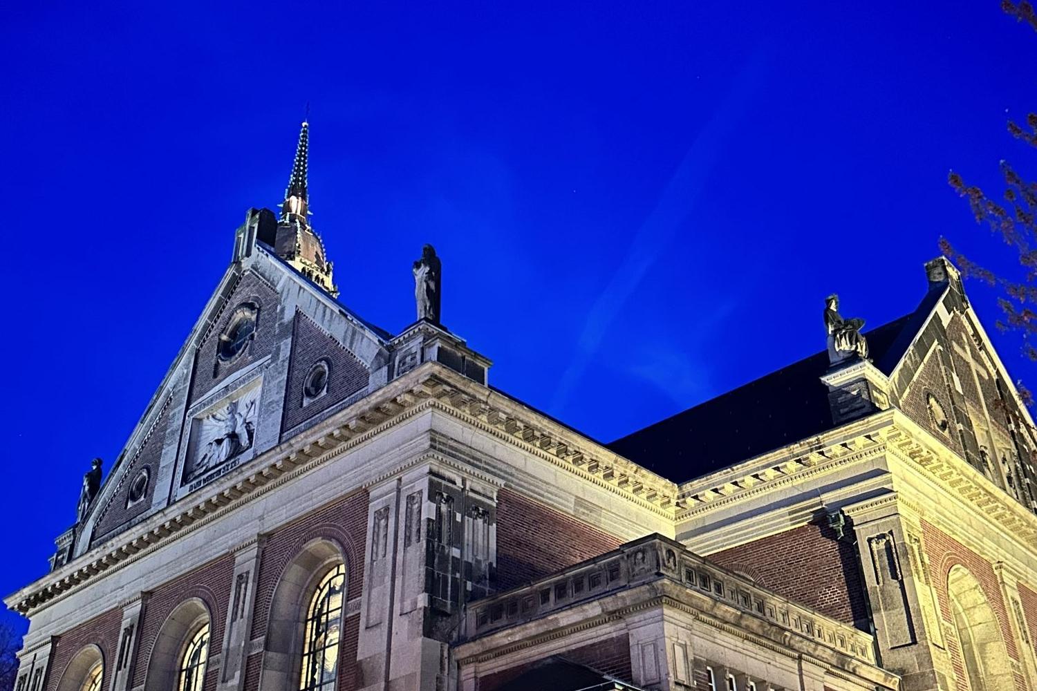 Auch die Kirche St. Dionysius ist bei der 10. Krefelder Nacht der offenen Kirchen dabei.