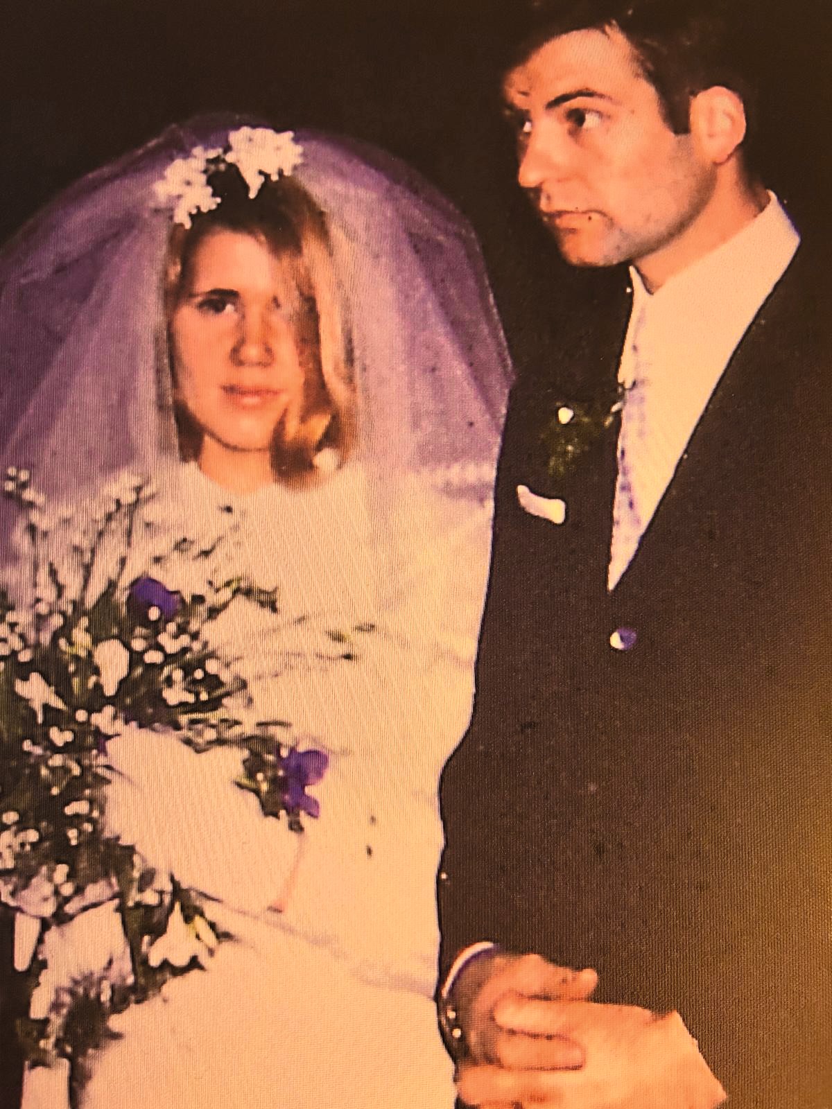 Kirchlich geheiratet haben die beiden im Januar 1969. (c) privat