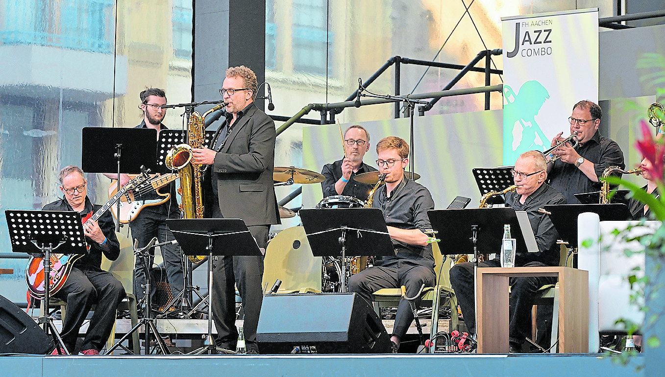 Für stimmungsvolle Zwischenspiele sorgte die Jazz-Combo der Fachhochschule Aachen. (c) Andreas Schmitter