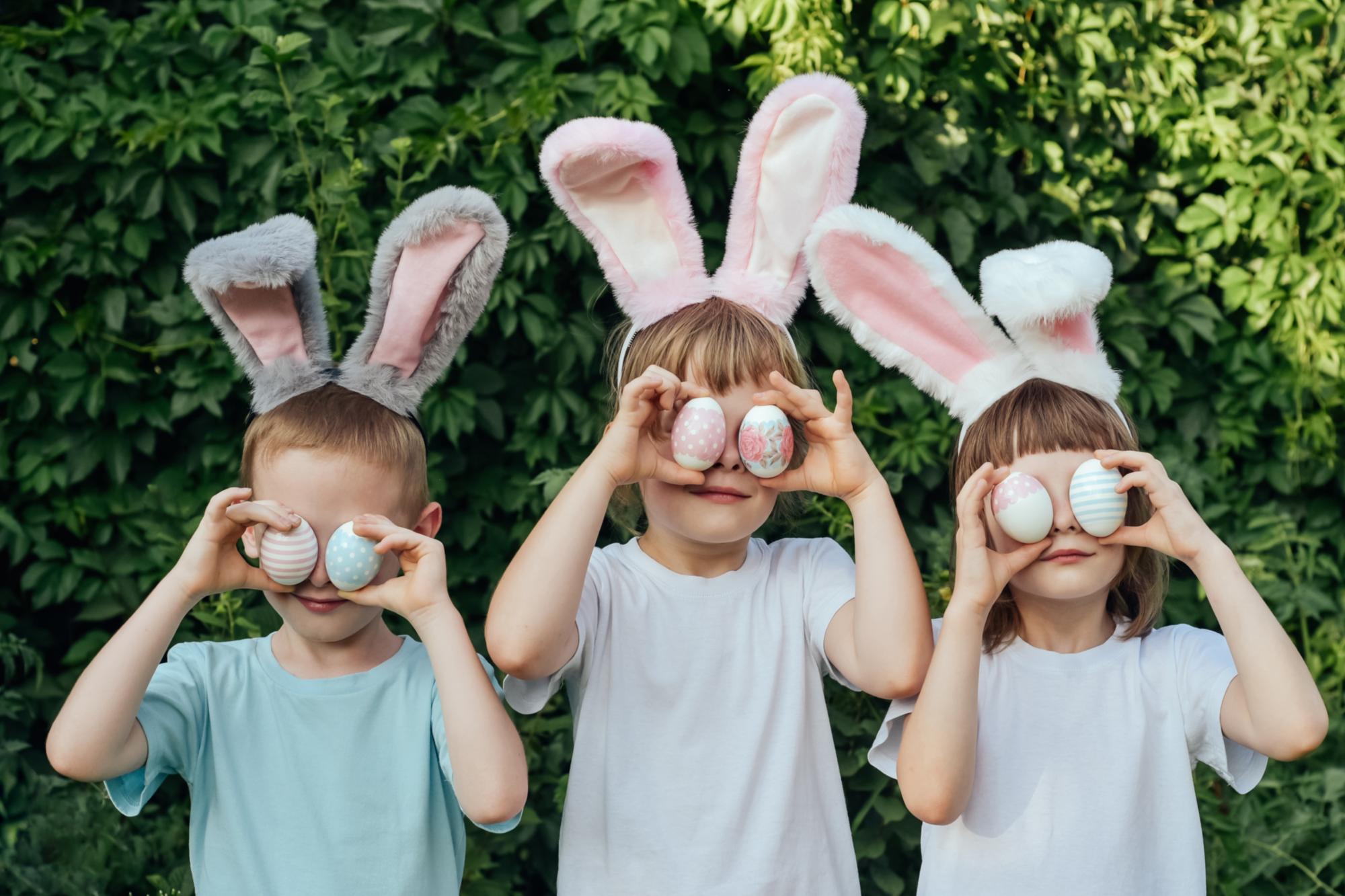 Ostern steht vor der Tür – für viele gehören auch bunter Eier dazu.