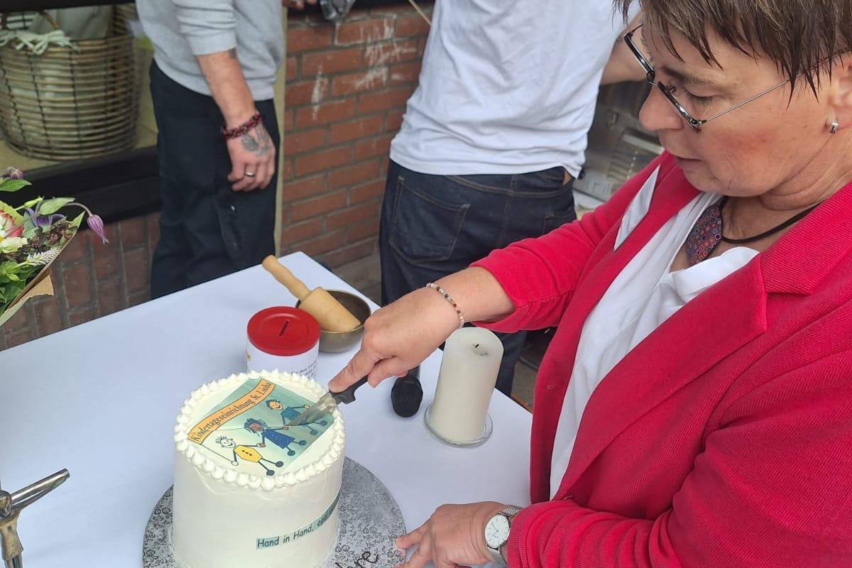 Selbstverständlich gab es zum Geburtstag eine Torte.
