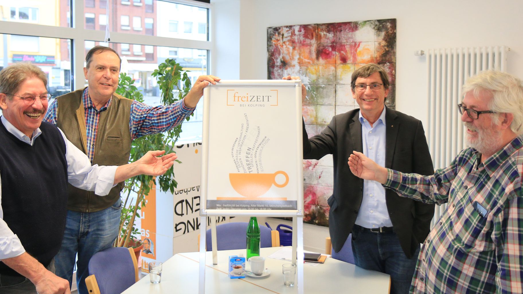 Peter Vieten, Herbert Lauth, Dietmar Prielipp und Michael Teppler (v. l.) laden dienstags zur „Freizeit bei Kolping“ ein. (c) Kolpingwerk Diözesanverband Aachen