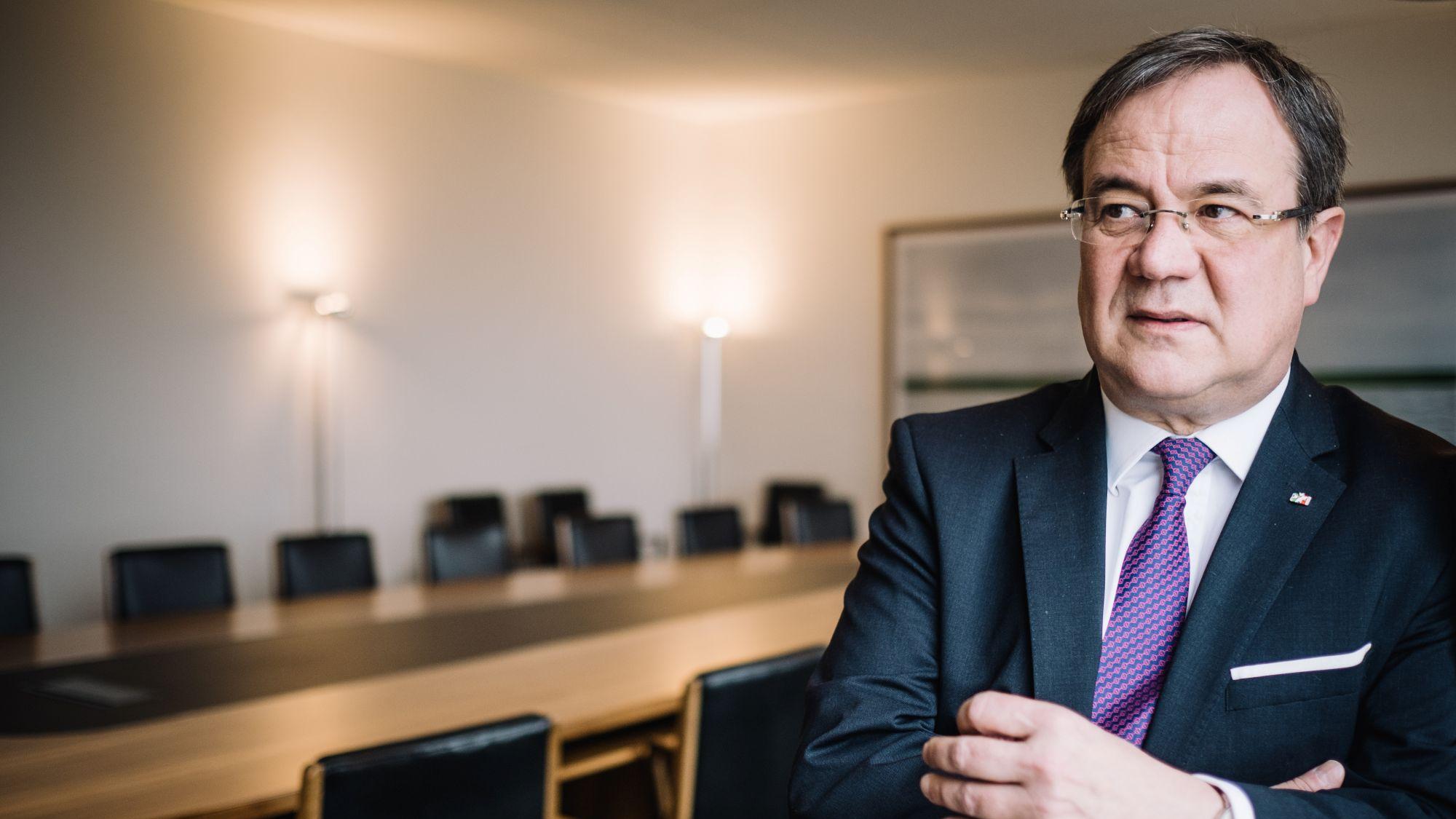 Vor seiner Zeit als NRW-Ministerpräsident, Kanzlerkandidat und Bundestagsabgeordneter war Armin Laschet Chefredakteur der Kirchenzeitung für das Bistum Aachen. (c) Stefan Finger