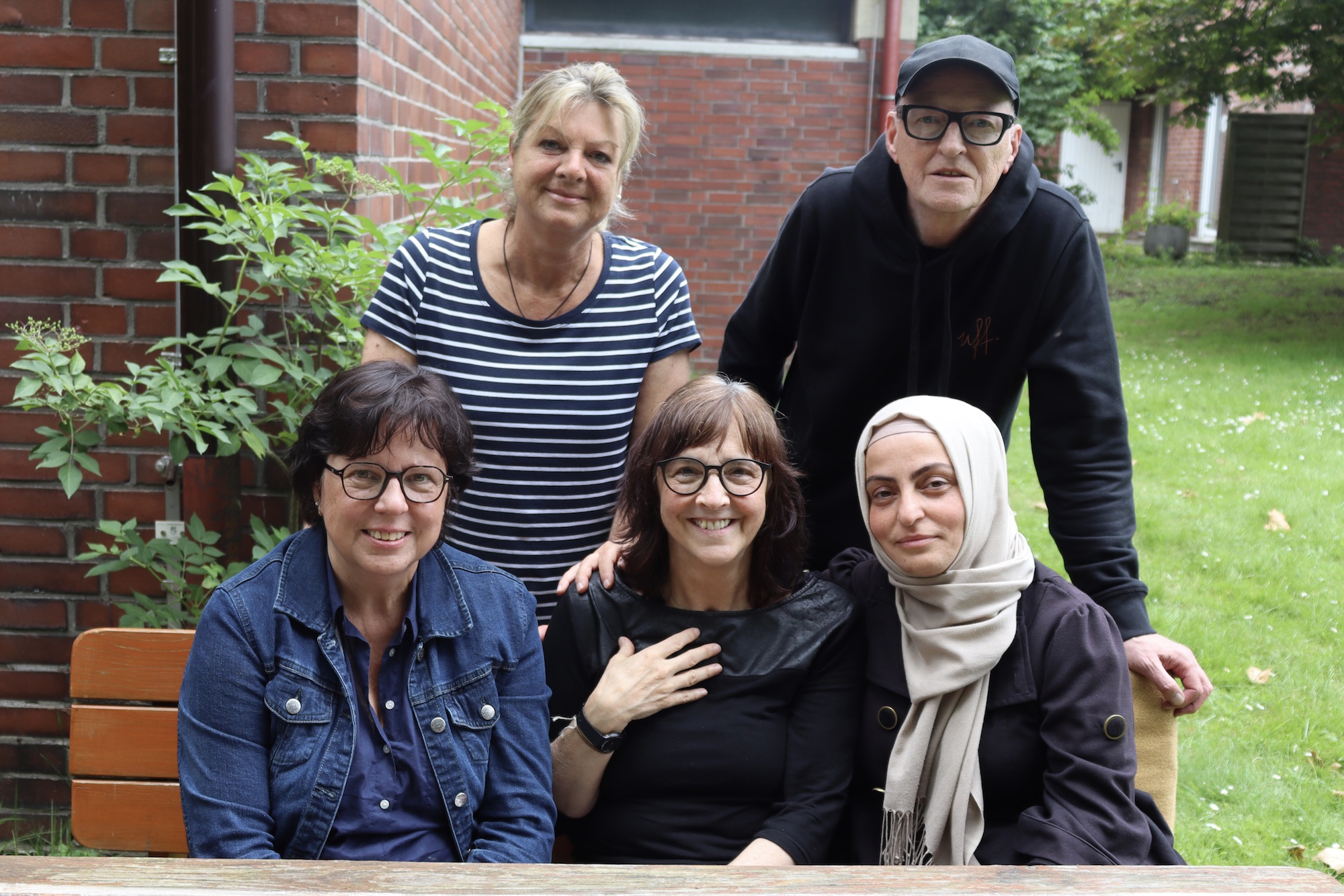 Stehen für ein lebendiges Netzwerk im Stadtteil: Steffi Briel-Kaschow, Dirk Schulte (hinten), Irene Scholz, Agnes Bläsen und Ayse Ilter (vorn, v. l. ).