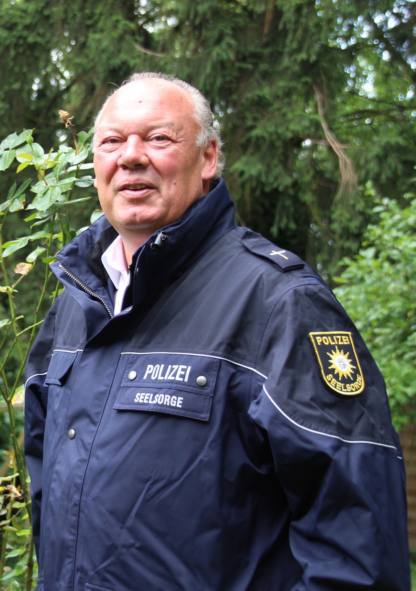Seit sieben Jahren ist Diakon Manfred Kappertz an der Seite der Polizei in Aachen und Düren. (c) Dorothée Schenk