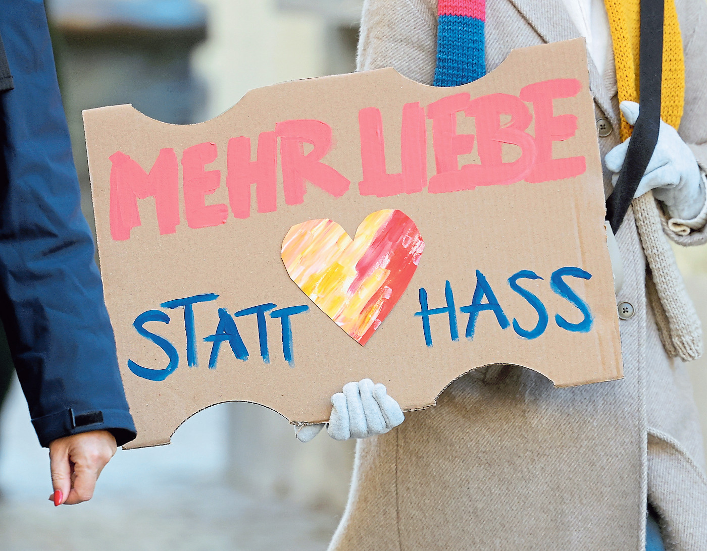 Mehr Liebe statt Hass: Im Internet und den Sozialen Medien passiert das Gegenteil. Diffarmierung und Hate Speech kommen immer häufiger vor. (c) Bistum Aachen/Andreas Steindl