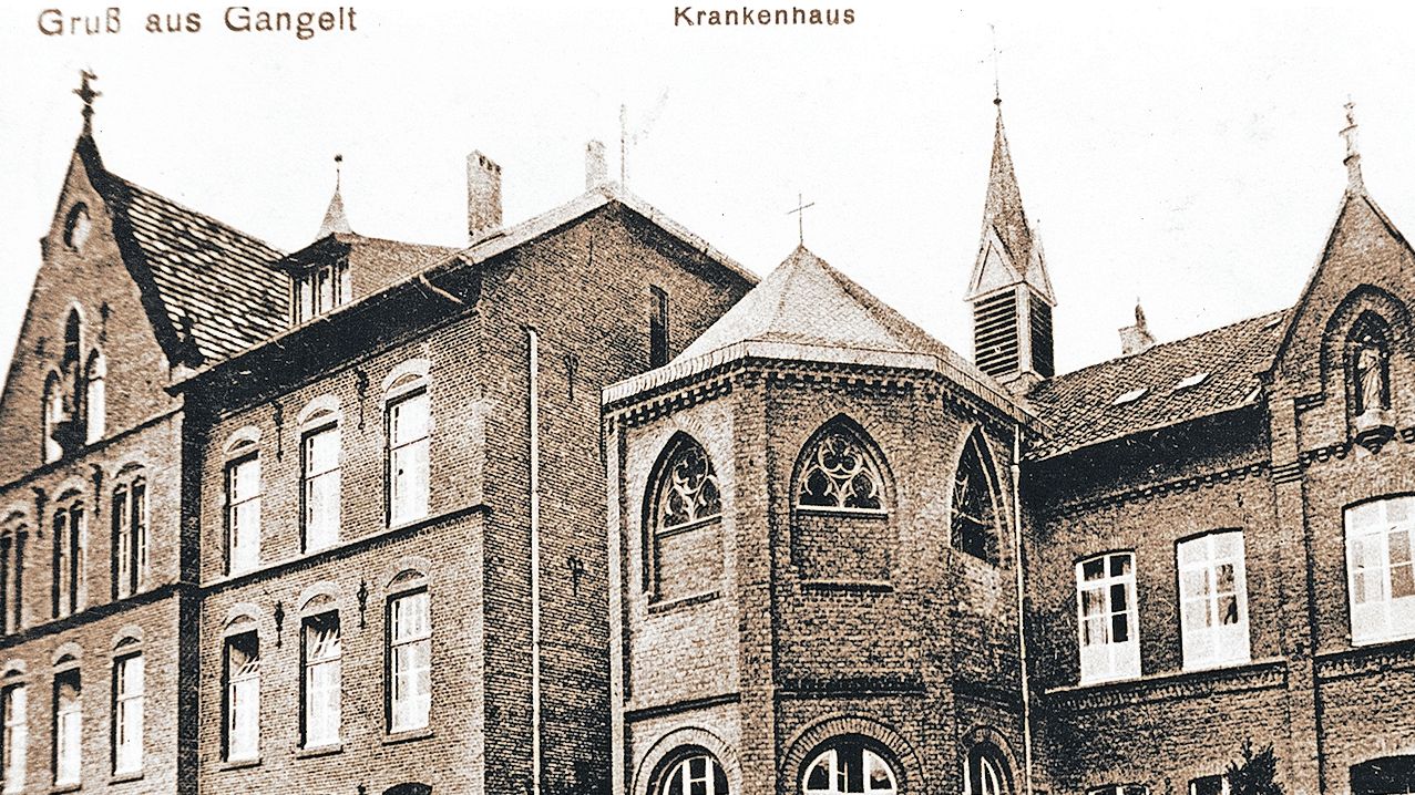 Bis in die 1960er Jahre wurden Kinder in goßen Gruppen betreut. Nachts schliefen die Kinder in Schlafsälen. Die Kinder bekamen  Unterricht und später eine Arbeitsstelle, wenn das möglich war. (c) Katharina-Kasper-Haus
