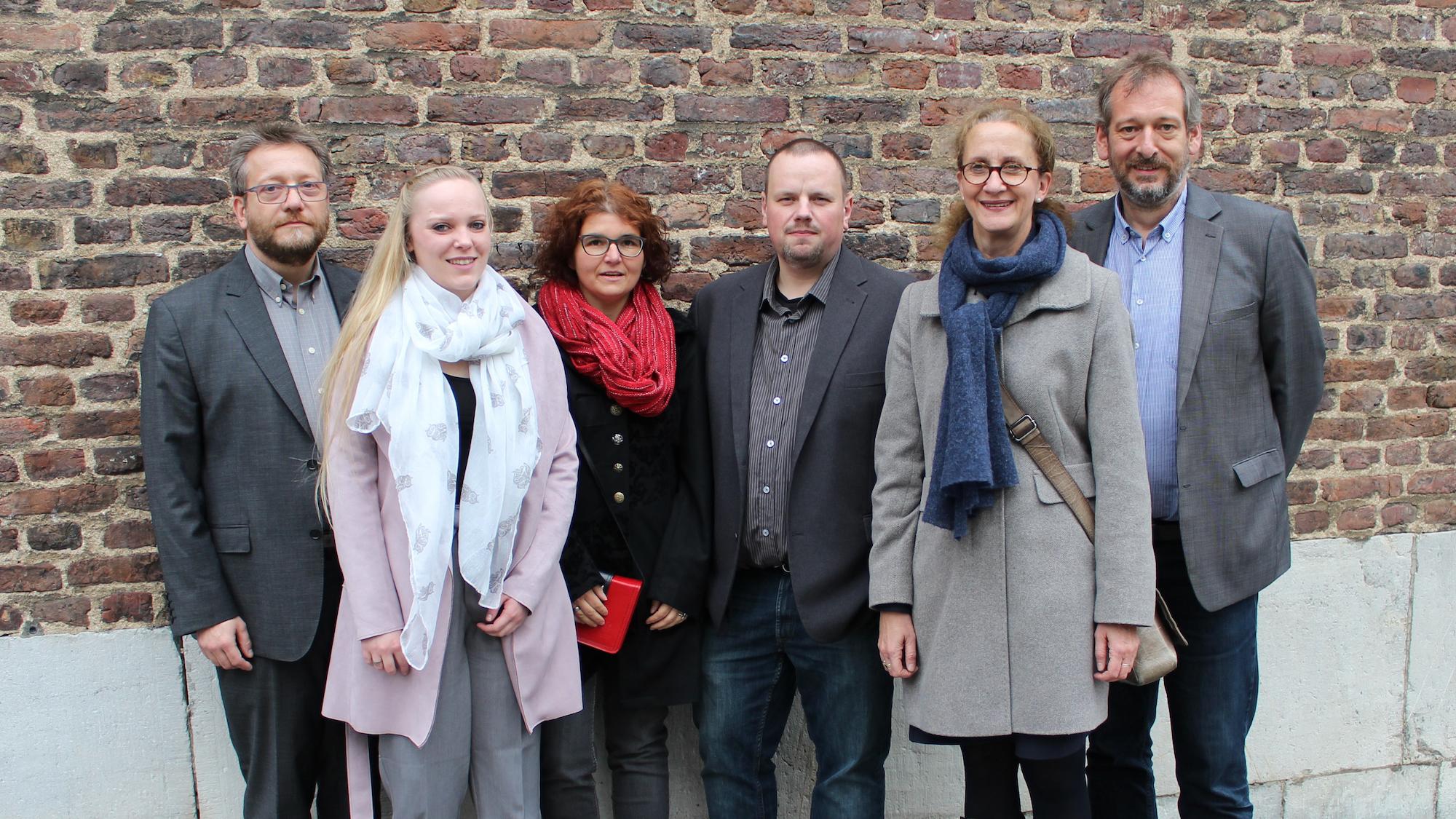 Von links: Daniel Ohlig mit Tochter Stephanie, Kerstin und Christian Harttig, Margit und Markus Offner. (c) René Brockers