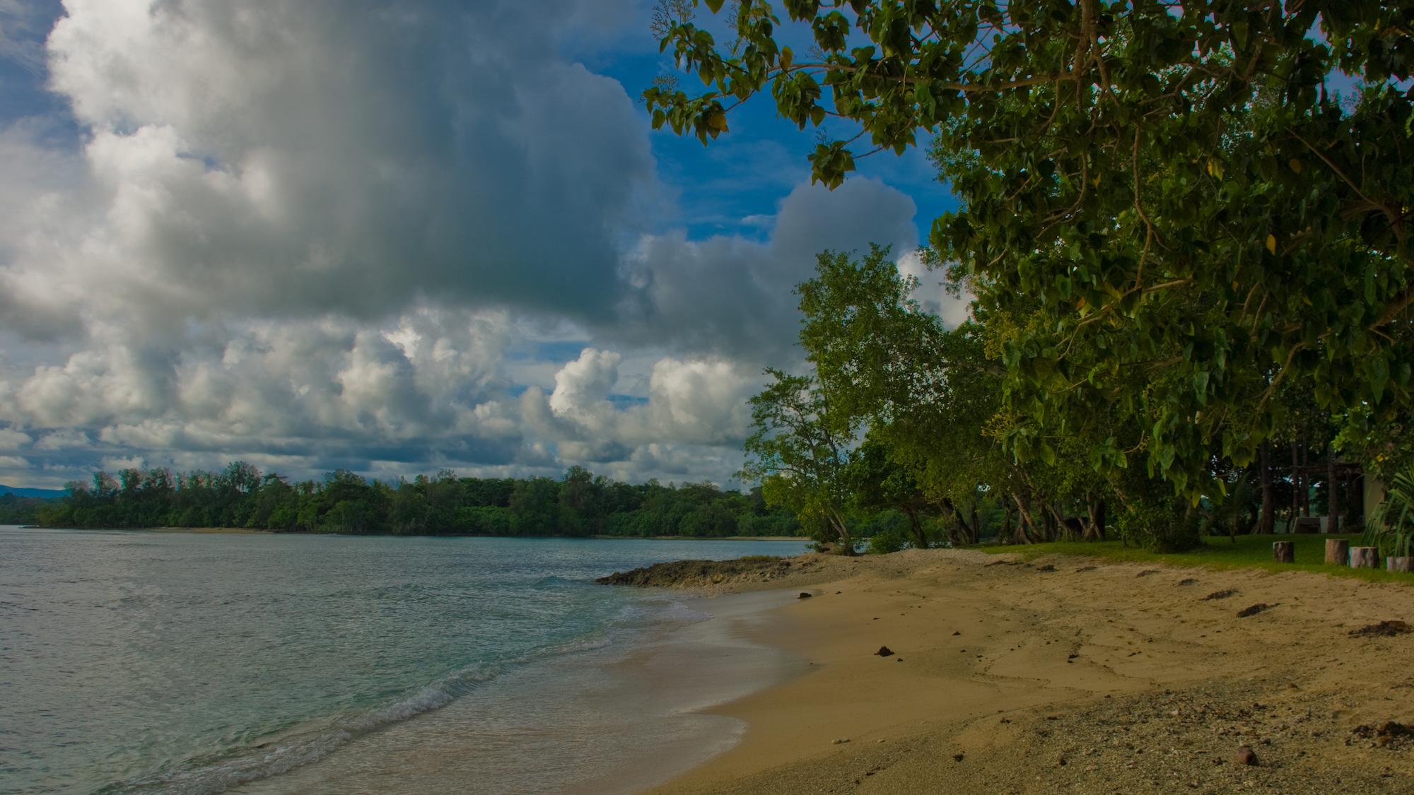 Malerisch wirken die Inseln im Pazifik nur auf den ersten Blick. Der Klimawandel trifft sie hart. (c) Phillip Capper via wikimedia commons