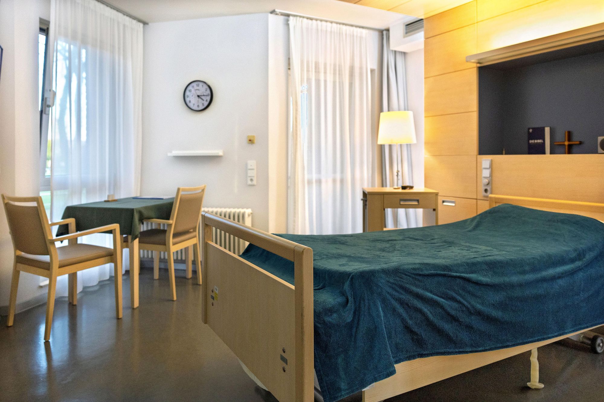 Die Zimmer sind hell, licht und wohnlich. (c) Dagmar Meyer-Roeger