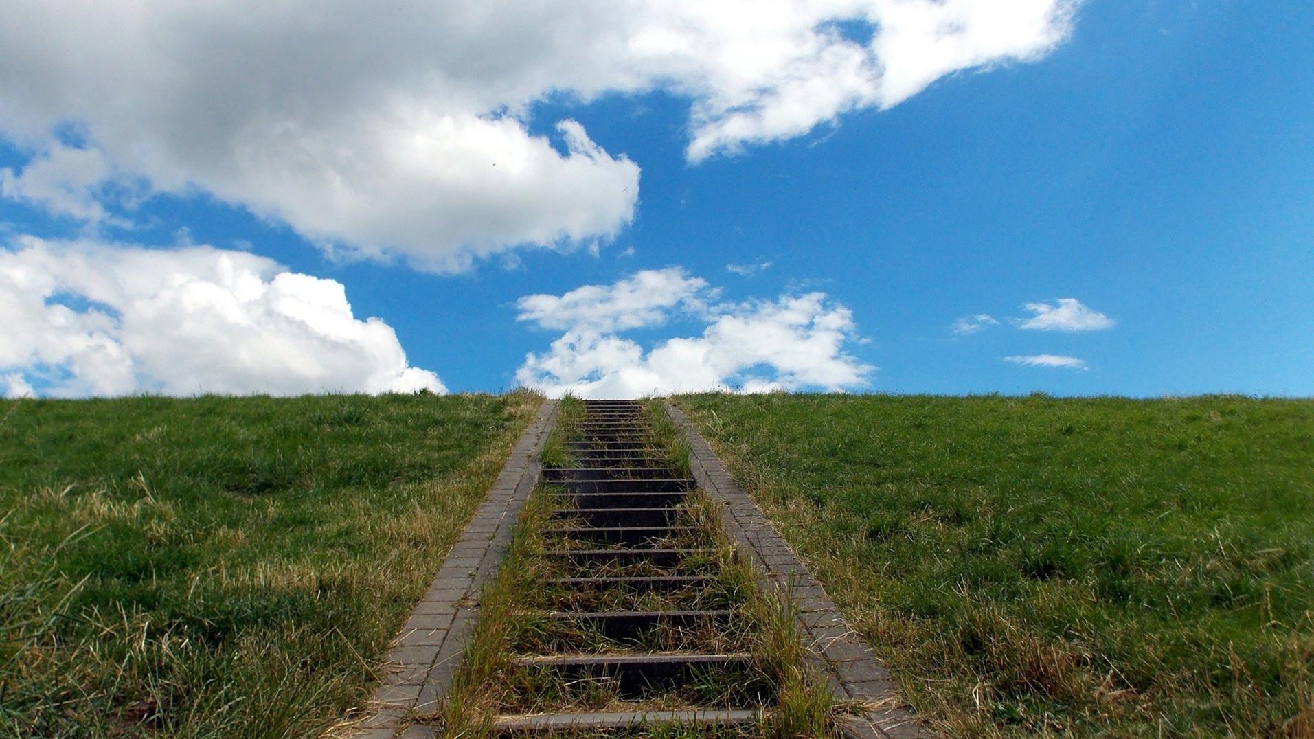 Stufen am Deich (c) www.pixabay.com